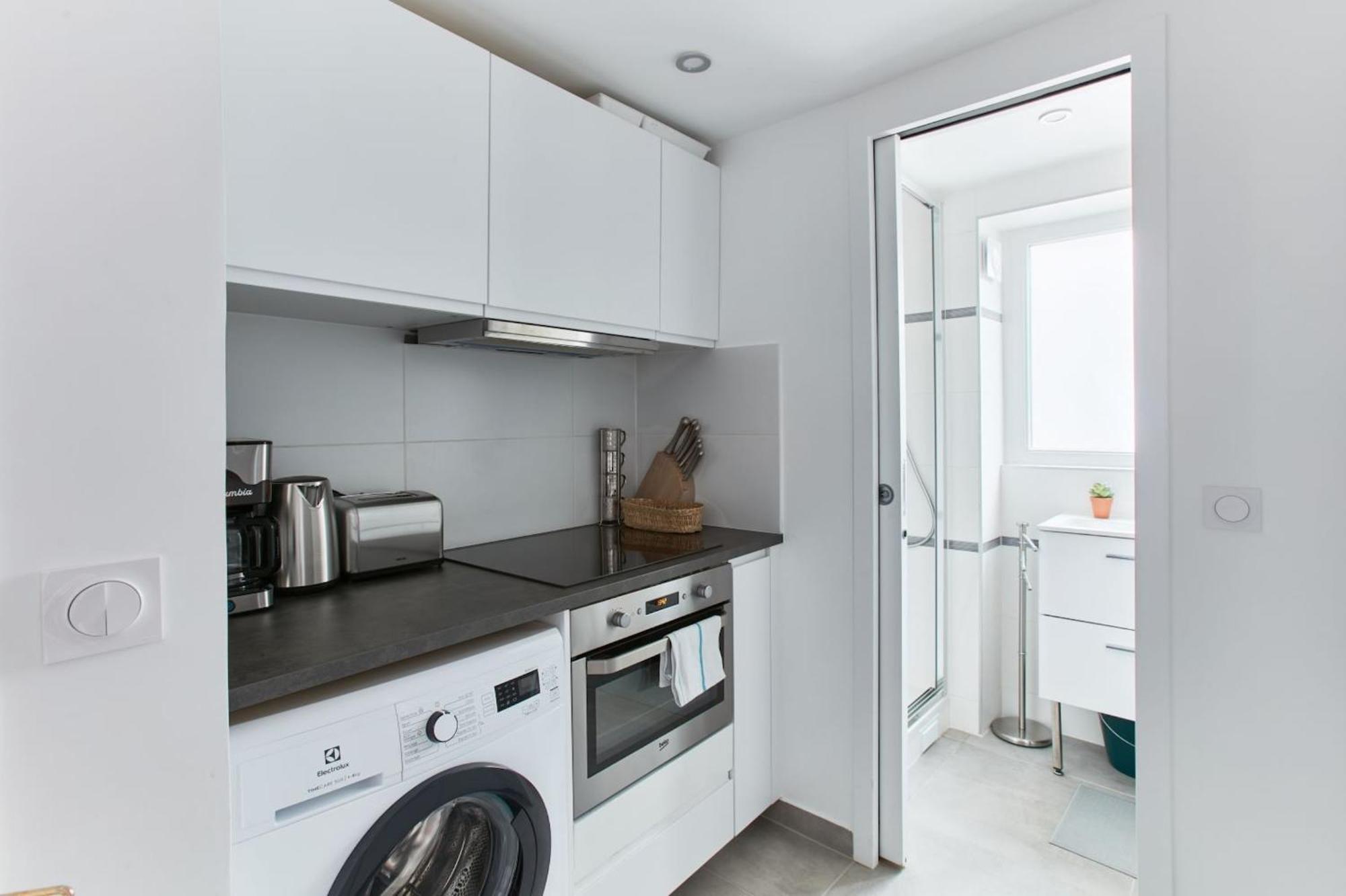 Montmartre & Sacre-Coeur Basilica - 1Br - Cityapartmentstay Paris Exteriör bild